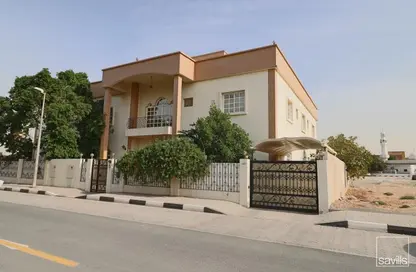 Villa - 4 Bedrooms - 5 Bathrooms for rent in Halwan - Sharjah