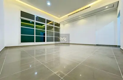 Apartment - 1 Bedroom - 1 Bathroom for rent in Al Bateen Airport - Muroor Area - Abu Dhabi