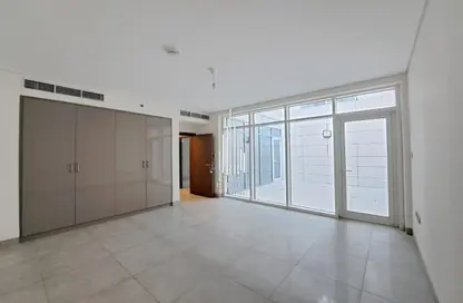 Townhouse - 4 Bedrooms - 6 Bathrooms for sale in Lamar Residences - Al Seef - Al Raha Beach - Abu Dhabi