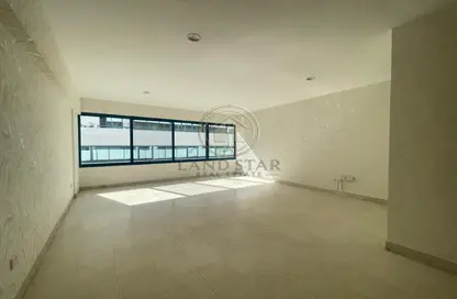 Apartment - 4 Bedrooms - 5 Bathrooms for rent in Al Khaleej Centre Area - Al Raffa - Bur Dubai - Dubai