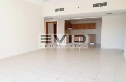 Apartment - 2 Bedrooms - 3 Bathrooms for rent in Rose 2 - Emirates Gardens 1 - Jumeirah Village Circle - Dubai