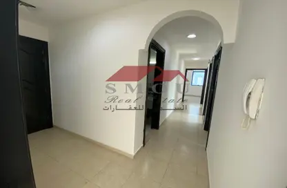 Apartment - 3 Bedrooms - 3 Bathrooms for rent in Shabiya 9 - Shabiya - Mussafah - Abu Dhabi