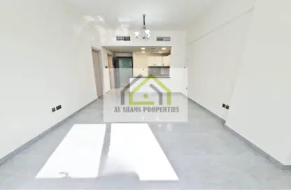 Apartment - 3 Bedrooms - 3 Bathrooms for rent in PARK TERRACE - Arjan - Dubai