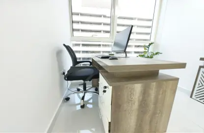 Business Centre - Studio - 1 Bathroom for rent in Aspin Tower - Sheikh Zayed Road - Dubai