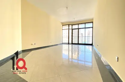 Apartment - 3 Bedrooms - 5 Bathrooms for rent in Khalifa Street - Abu Dhabi