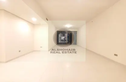 شقة - 2 غرف نوم - 4 حمامات للايجار في منطقة المرور - أبوظبي