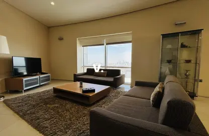 Duplex - 1 Bedroom - 2 Bathrooms for rent in Park Place Tower - Sheikh Zayed Road - Dubai