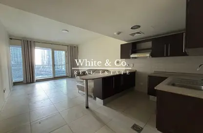 Apartment - 1 Bathroom for rent in Dubai Arch - JLT Cluster G - Jumeirah Lake Towers - Dubai