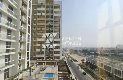 Apartment - 2 Bedrooms - 3 Bathrooms for sale in Azizi Star - Al Furjan - Dubai