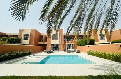 Villa - 4 Bedrooms - 5 Bathrooms for sale in Binal Jesrain - Between Two Bridges - Abu Dhabi