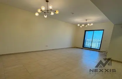 Apartment - 2 Bedrooms - 3 Bathrooms for rent in Azizi Liatris - Azizi Residence - Al Furjan - Dubai