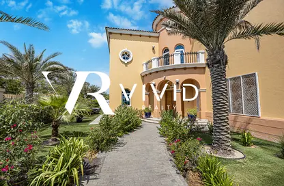 Villa - 5 Bedrooms - 6 Bathrooms for sale in Legacy - Jumeirah Park - Dubai