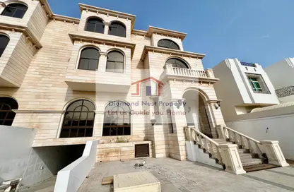 Villa - 6 Bedrooms for rent in Al Dhafrah Street - Al Mushrif - Abu Dhabi