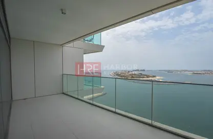 Apartment - 3 Bedrooms - 3 Bathrooms for sale in Beach Vista - EMAAR Beachfront - Dubai Harbour - Dubai