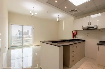 Apartment - 1 Bathroom for sale in UniEstate Sports Tower - Dubai Sports City - Dubai