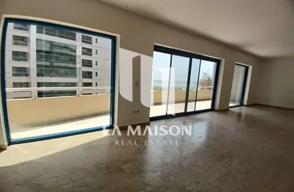 Duplex - 3 Bedrooms - 4 Bathrooms for rent in Al Shaheen Tower - Al Khalidiya - Abu Dhabi