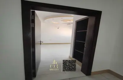 Apartment - 2 Bedrooms - 3 Bathrooms for rent in Al Jurf 2 - Al Jurf - Ajman Downtown - Ajman