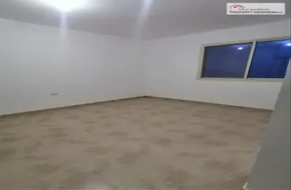 Empty Room image for: Apartment - 1 Bathroom for rent in Mohamed Bin Zayed City - Abu Dhabi, Image 1