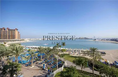 Apartment - 2 Bedrooms - 3 Bathrooms for sale in Al Haseer - Shoreline Apartments - Palm Jumeirah - Dubai