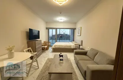 Apartment - Studio - 1 Bathroom for rent in Oasis 1 - Oasis Residences - Masdar City - Abu Dhabi