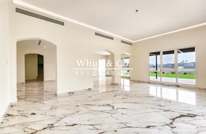 Villa - 5 Bedrooms - 5 Bathrooms for rent in Meadows 5 - Meadows - Dubai