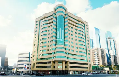 Apartment - 2 Bedrooms - 2 Bathrooms for rent in Al Dewan building - Al Qasimia - Sharjah