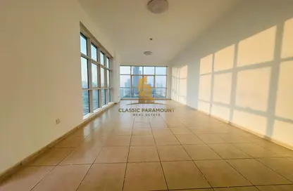 Apartment - 2 Bedrooms - 3 Bathrooms for rent in Olympic Park 1 - Olympic Park Towers - Dubai Sports City - Dubai