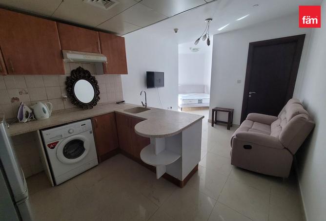 Apartment - 1 Bathroom for rent in New Dubai Gate 1 - JLT Cluster Q - Jumeirah Lake Towers - Dubai