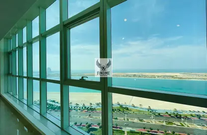 Apartment - 3 Bedrooms - 5 Bathrooms for rent in 3 Sails Tower - Corniche Road - Abu Dhabi