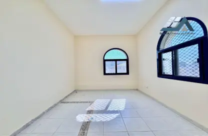 Apartment - 1 Bedroom - 1 Bathroom for rent in Binal Jesrain - Between Two Bridges - Abu Dhabi