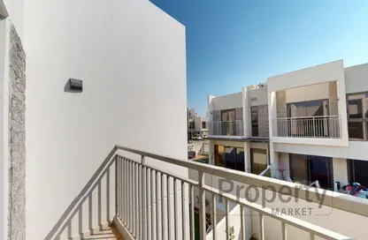 Villa - 3 Bedrooms - 5 Bathrooms for rent in Juniper - Damac Hills 2 - Dubai