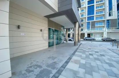 Shop - Studio for rent in Al Raha Beach - Abu Dhabi