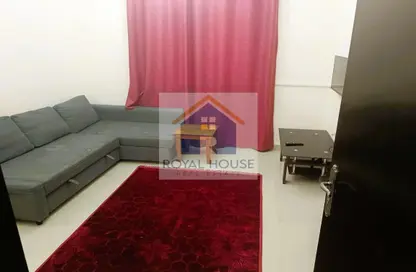 Apartment - 1 Bedroom - 1 Bathroom for rent in Al Gulayaa - Sharjah