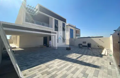 Villa - 5 Bedrooms - 7 Bathrooms for sale in Al Rawda 1 - Al Rawda - Ajman