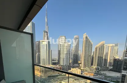 Apartment - 1 Bedroom - 1 Bathroom for sale in Paramount Tower Hotel  and  Residences - Business Bay - Dubai