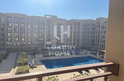 Apartment - 2 Bedrooms - 2 Bathrooms for sale in Zahra Breeze Apartments 3A - Zahra Breeze Apartments - Town Square - Dubai