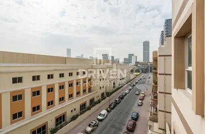 Apartment - 1 Bedroom - 2 Bathrooms for rent in May Residence - Jumeirah Village Circle - Dubai