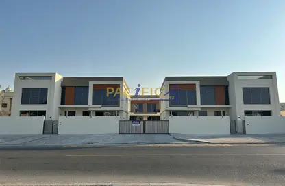 Villa - 5 Bedrooms - 5 Bathrooms for rent in Al Rashidiya - Dubai