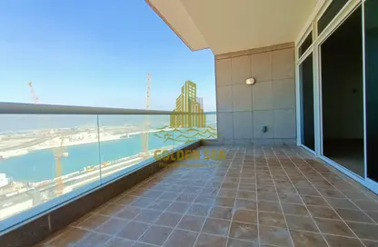 Apartment - 4 Bedrooms - 5 Bathrooms for rent in Shiekh Suroor Building - Tourist Club Area - Abu Dhabi