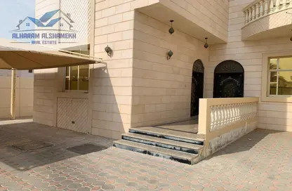 Villa - 4 Bedrooms - 4 Bathrooms for rent in Khaldiya - Al Ain