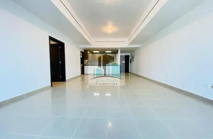 Apartment - 2 Bedrooms - 2 Bathrooms for rent in Sama Tower - Electra Street - Abu Dhabi