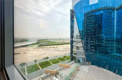 النزل و الشقق الفندقية - غرفة نوم - 1 حمام للبيع في سكاي باي هوتيل - الخليج التجاري - دبي