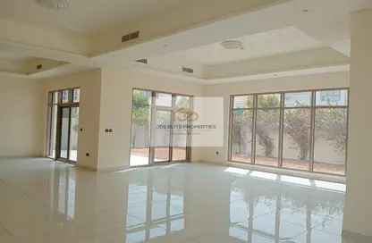 Villa - 4 Bedrooms - 6 Bathrooms for rent in The Estate Residence - Phase 1 - Al Furjan - Dubai