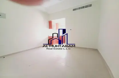 Apartment - 1 Bathroom for rent in SG Muwaileh Building - Muwaileh - Sharjah