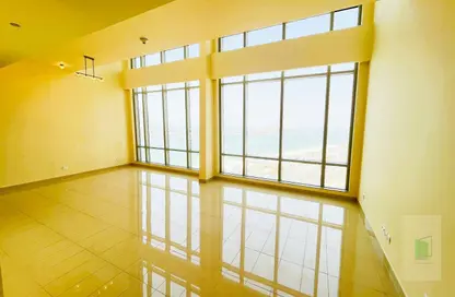 Apartment - 2 Bedrooms - 3 Bathrooms for rent in Nation Towers - Corniche Road - Abu Dhabi