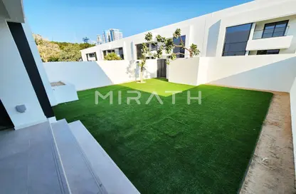 Villa - 4 Bedrooms - 4 Bathrooms for rent in Jumeirah 3 Villas - Jumeirah 3 - Jumeirah - Dubai