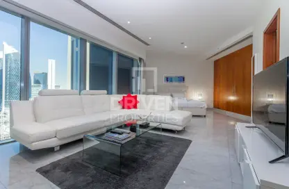 Apartment - 1 Bathroom for rent in Central Park Residential Tower - Central Park Tower - DIFC - Dubai