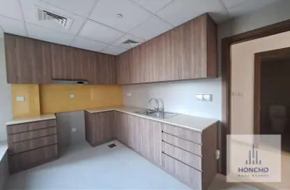 Apartment - 1 Bedroom - 2 Bathrooms for rent in DXB Tower - Sheikh Zayed Road - Dubai