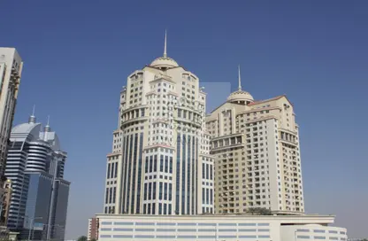 Apartment - 1 Bedroom - 1 Bathroom for sale in Palace Tower 2 - Palace Towers - Dubai Silicon Oasis - Dubai