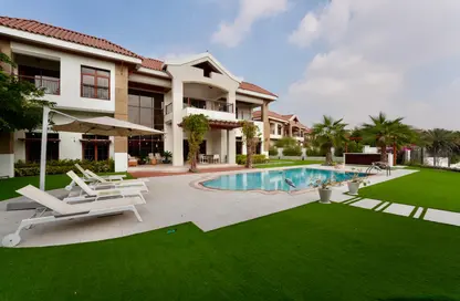 Villa - 5 Bedrooms for rent in The Mansions - Jumeirah Islands - Dubai